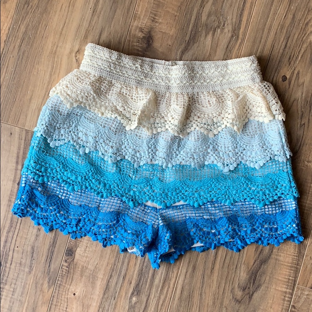 Tiered lace shorts